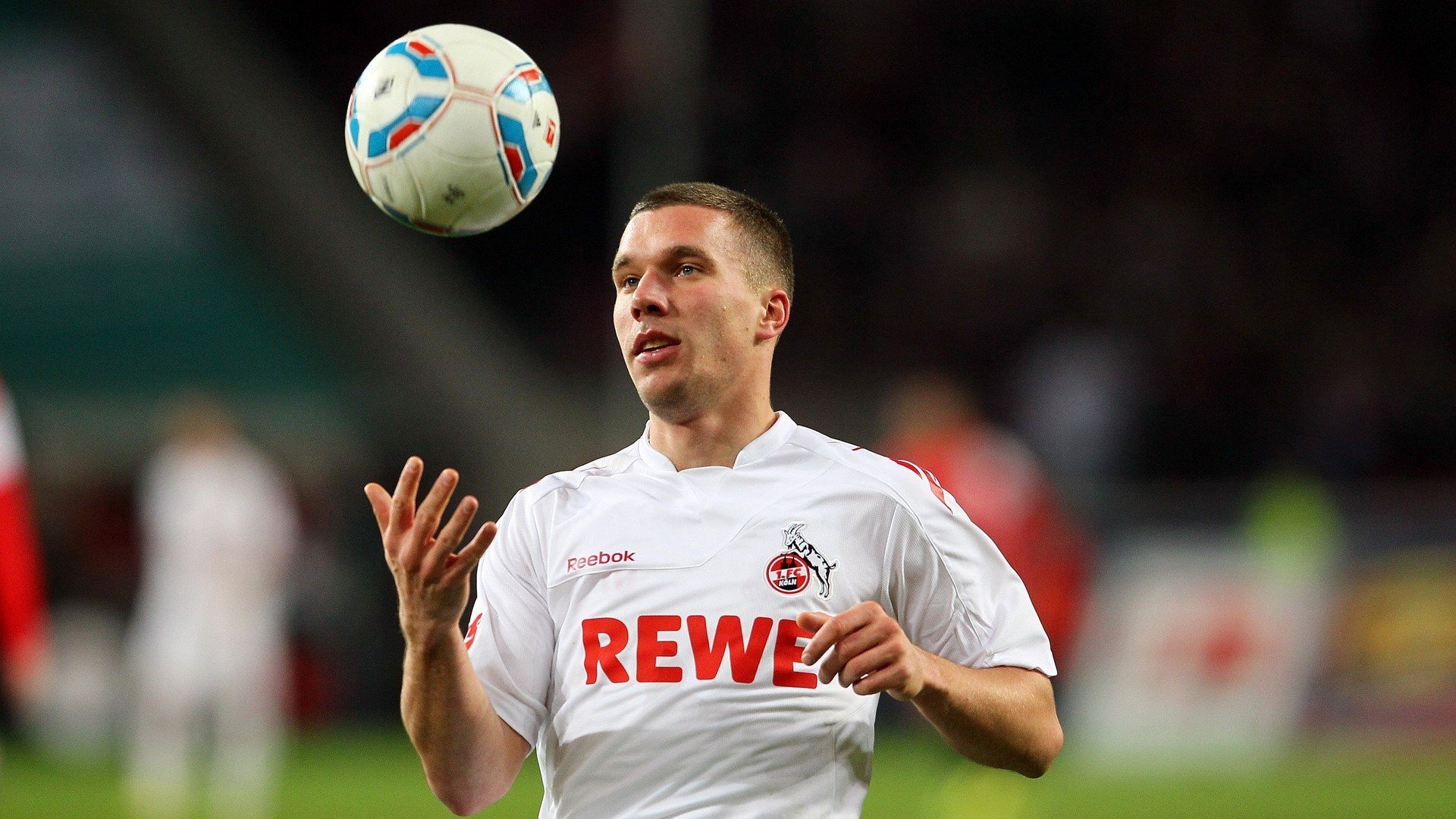 开云体育2026-哈弗茨西甲封神夜，映照日本足球的防守锁死哲学